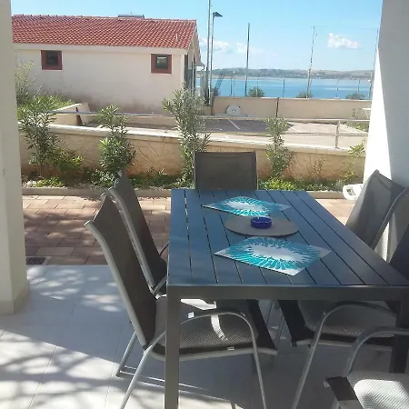Apartamento Blue Povljana